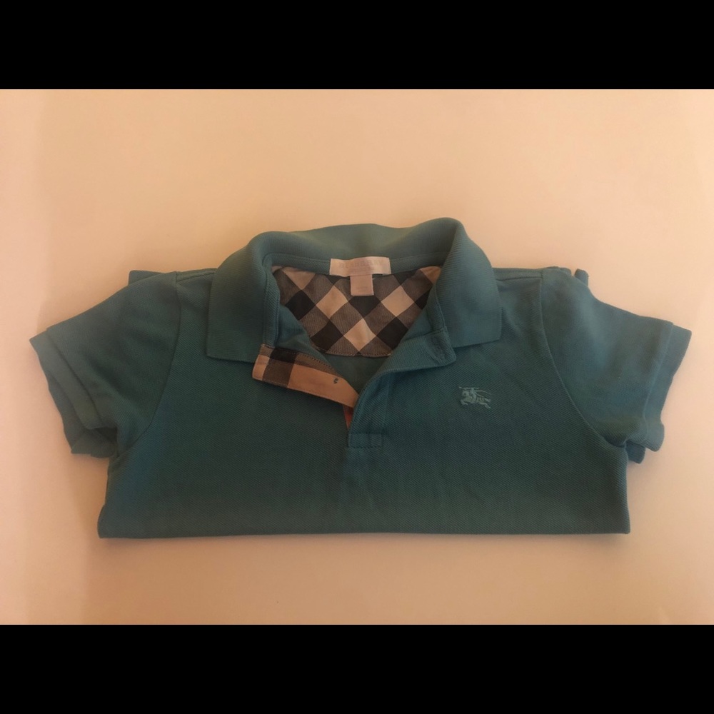 (SOLD)Authentic Boys Burberry shirt size 5Y (SOLD)